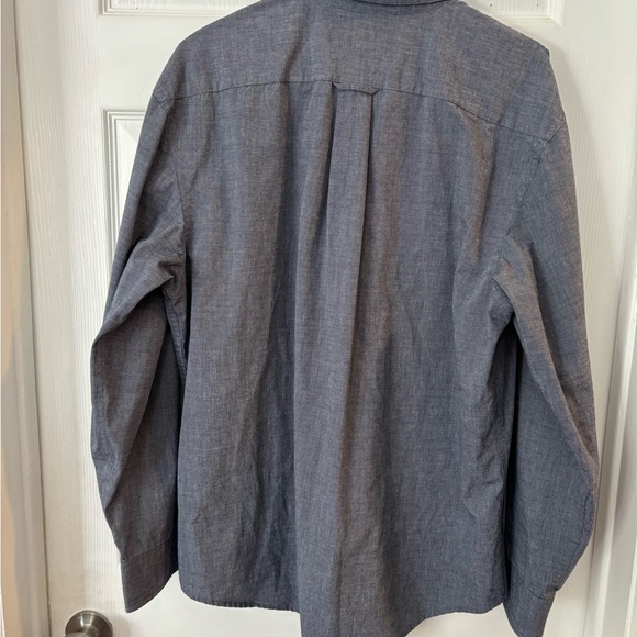 Izod Men's Dark Blue Casual Button-Down Shirt party holiday - Picture 4 of 7